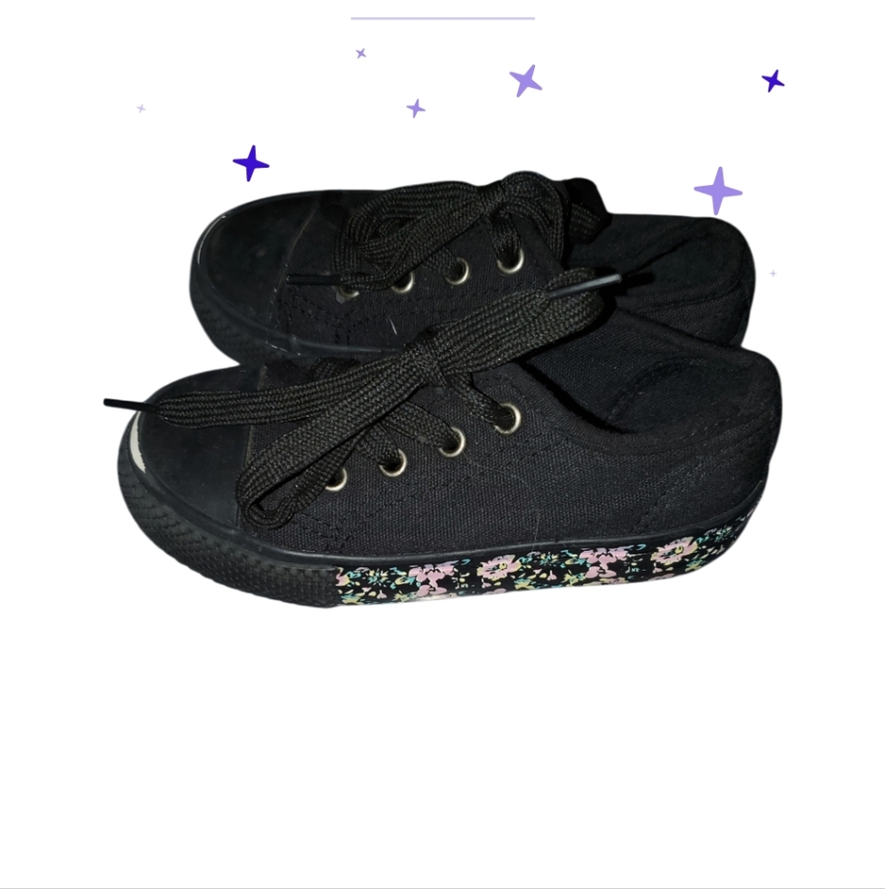 Kidgets Shoes